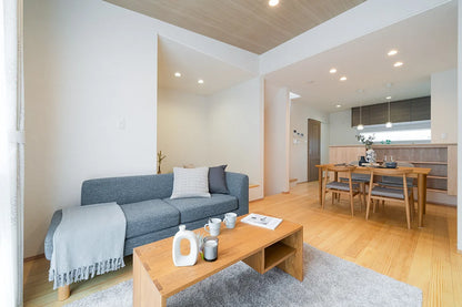 【せやまどりNo.105】「狭小地でも快適！延床27坪で叶えた無駄ゼロ設計の家」の間取り図